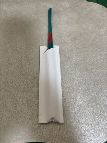 割り箸の袋にはいっている花火